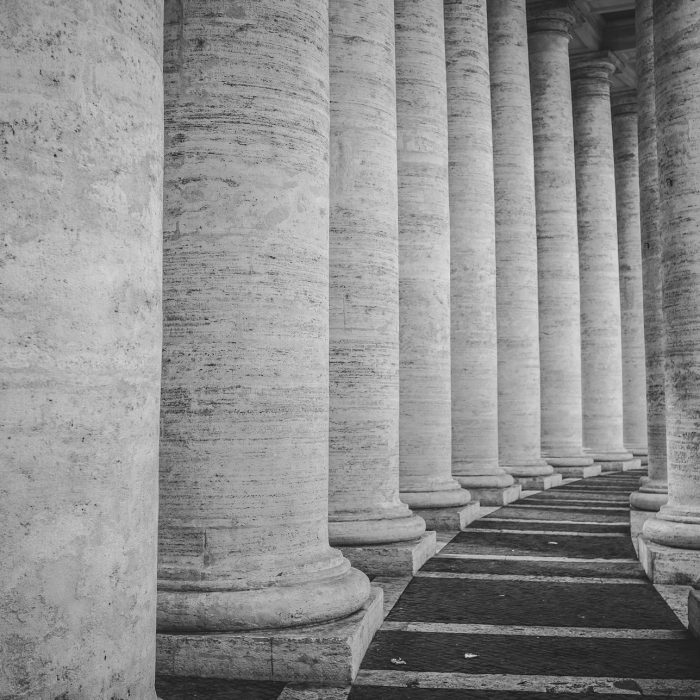 mauricio-artieda-On6lAWkijIA-unsplash